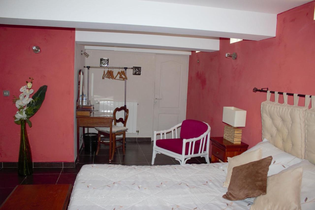 מלון אנטרוו Clot De Felines Chambre Spacieuse מראה חיצוני תמונה